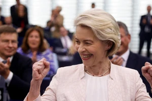 Bà Ursula von der Leyen cam kết thành lập một liên minh phòng thủ châu Âu, ít phụ thuộc vào các đồng minh nước ngoài.