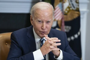 Tổng thống Mỹ Joe Biden đã được các quan chức Mỹ kêu gọi tấn công các cơ sở hạt nhân Iran trong bối cảnh tình hình khu vực có lợi cho Washington.