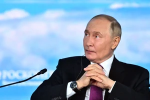 Tổng thống Putin nói Mỹ coi Ukraine là công cụ để chống Nga, kích động chạy đua vũ trang để đẩy Mỹ lên vị thế hàng đầu.