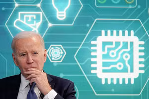 Nhà Trắng đã cam kết tài trợ 8,5 tỷ đô la cho hoạt động sản xuất chip cao cấp của Intel nhưng công ty này đang gặp khó khăn lịch sử và cân nhắc bán mảng sản xuất chip.