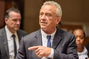 Ông Robert F. Kennedy Jr. nhận được đề của Tổng thống đắc cử Donald Trump, làm Bộ trưởng Bộ Y tế và Dịch vụ Nhân sinh (HHS).