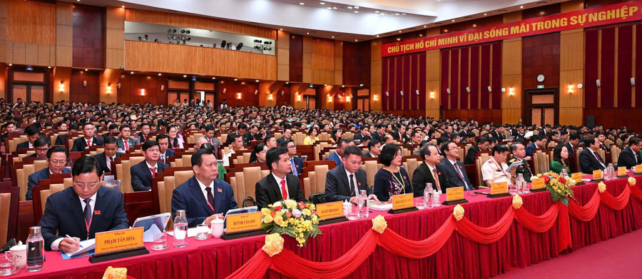Dự đại hội có 447 đại biểu, đại diện cho 94.257 đảng viên trong toàn Đảng bộ tỉnh. (Ảnh: BTC) z7098839095619-78a50a6165e4f2f9b95a049c9d1664bf.jpg