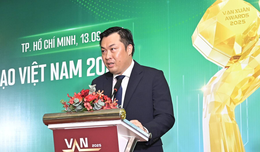 Ông Cao Văn Chóng – Phó Giám đốc Sở Văn hoá và Thể thao TPHCM. ncb-8984-1.jpg