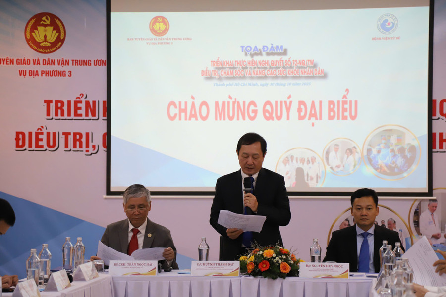 Đại biểu dự tọa đàm "Triển khai thực hiện Nghị quyết 72-NQ/TW: Điều trị, chăm sóc và nâng cao sức khỏe nhân dân".