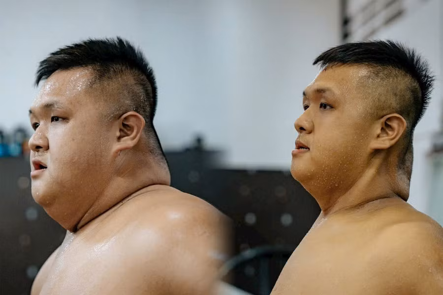 Hình ảnh trước và sau giảm cân của Võ Tấn Nhân.