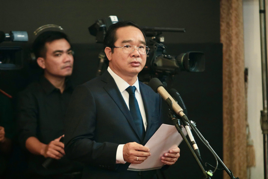 Chủ tịch UBND TPHCM Nguyễn Văn Được - Trưởng Ban Tổ chức lễ viếng và lễ truy điệu nguyên Chủ tịch nước Trần Đức Lương tại TPHCM. 7a0f4ec73b3d8e63d72c.jpg