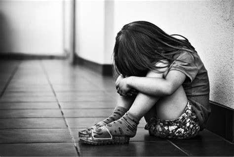 Vẫn còn nhiều trẻ em bị xâm hại, bạo lực cần được bảo vệ. (Ảnh minh họa: ITN)