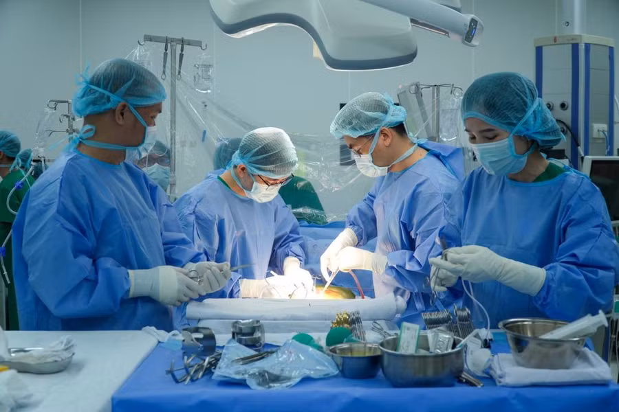 Đây là ca ghép gan thứ 9 được thực hiện tại Bệnh viện Quân Y 175 từ đầu năm đến nay. (Ảnh: BVCC)