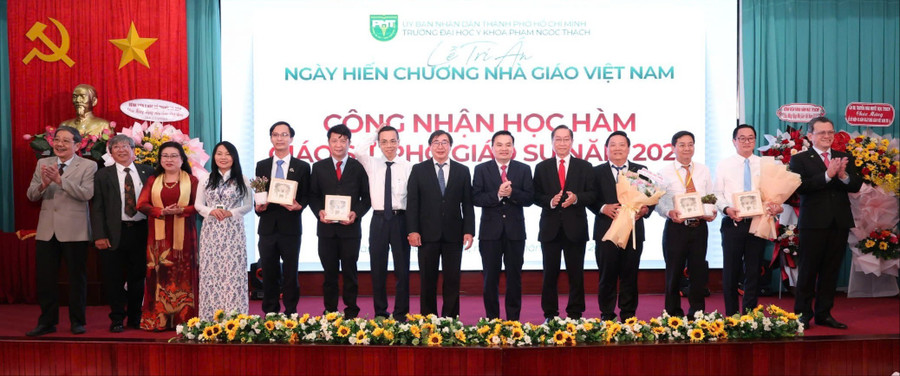 Thầy cô được Hội đồng Giáo sư Nhà nước công nhận đạt tiêu chuẩn chức danh Giáo sư, Phó Giáo sư trong năm 2025.