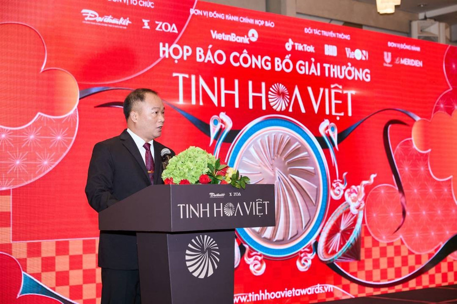 TS Nguyễn Đăng Khang, Phó Tổng Biên tập Báo Đại Đoàn Kết phát biểu tại buổi lễ.
