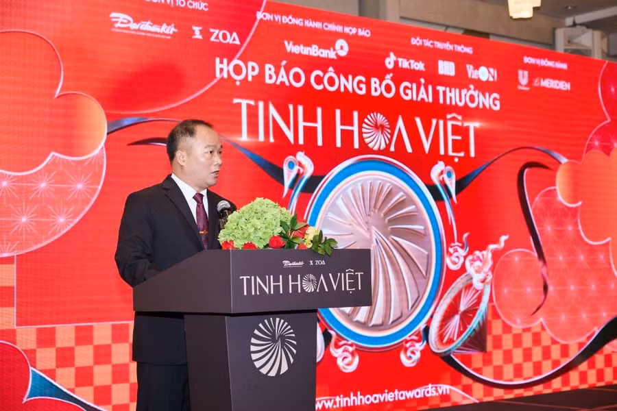 TS Nguyễn Đăng Khang, Phó Tổng Biên tập Báo Đại Đoàn Kết phát biểu tại buổi lễ.