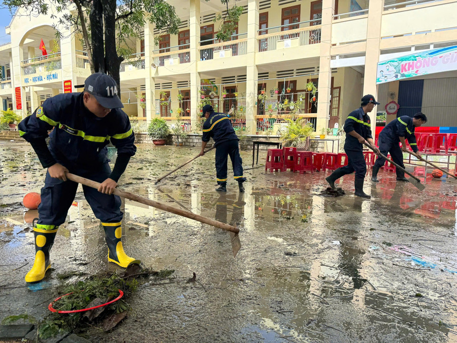 Lực lượng Cảnh sát Phòng cháy chữa cháy và Cứu nạn cứu hộ TPHCM (PC07).