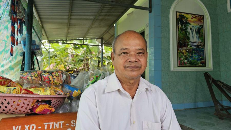 Profesorul Ly Sach a povestit despre familia sa, formată din 29 de profesori. z7243711131018-6189f432c267278eaccb033bbb8effe4.jpg