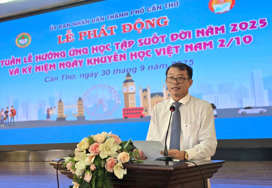 Phó Chủ tịch UBND TP Cần Thơ Nguyễn Văn Khởi phát biểu tại lễ phát động. z7065035123906-1f665eadfbac9118d158c018472e20a5-5998.jpg