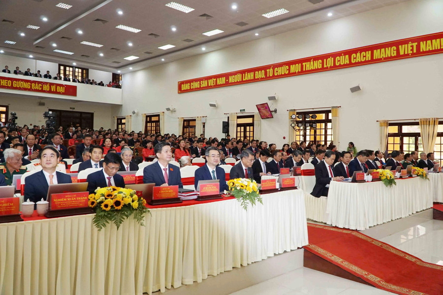 Các đại biểu tham dự Đại hội Đảng bộ TP Cần Thơ lần thứ I, nhiệm kỳ 2025 - 2030. z7054856204673-9e117dbcc5478b8b15ea3e77efe43fd2.jpg