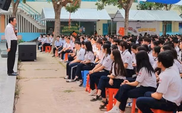 Nghị quyết 71 về đột phá phát triển GD&ĐT là bước ngoặt mang tính lịch sử, giúp Giáo dục Việt Nam cất cánh trong kỷ nguyên mới.