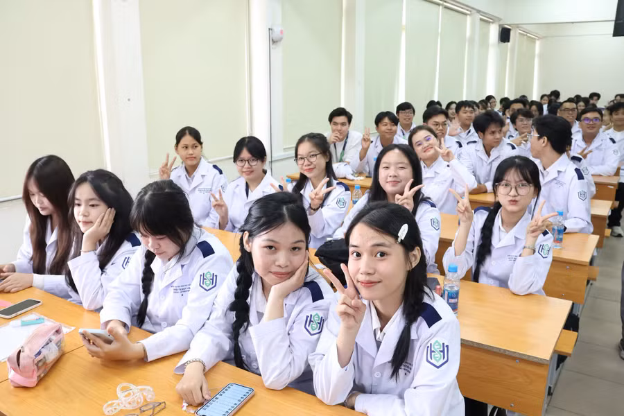 Sinh viên Trường Đại học Khoa học Sức khỏe (Đại học Quốc gia TPHCM).
