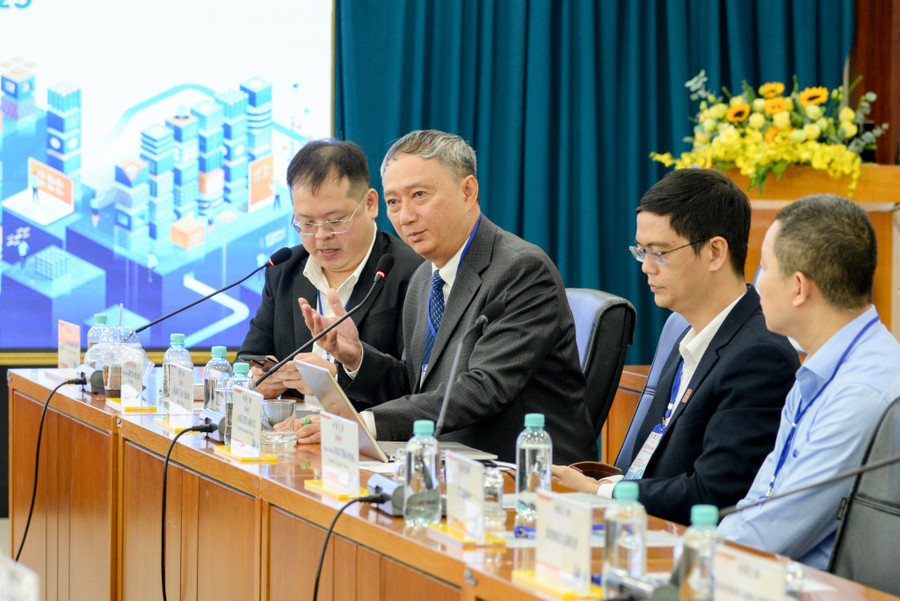 ufm-0920.jpg