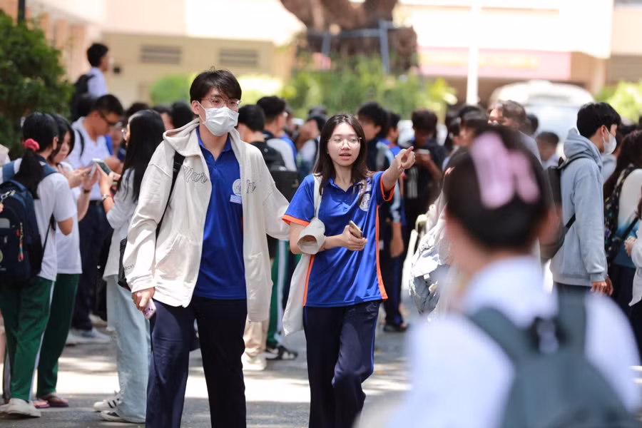 Thí sinh dự kỳ thi đánh giá năng lực năm 2024 tại TPHCM. (Ảnh: Mạnh Tùng)