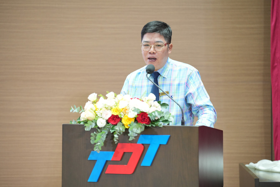 TS Nguyễn Ngọc Sơn, Phó Hiệu trưởng Trường Đại học Tôn Đức Thắng, đơn vị đăng cai tổ chức hội thảo phát biểu khai mạc. ts-son.jpg