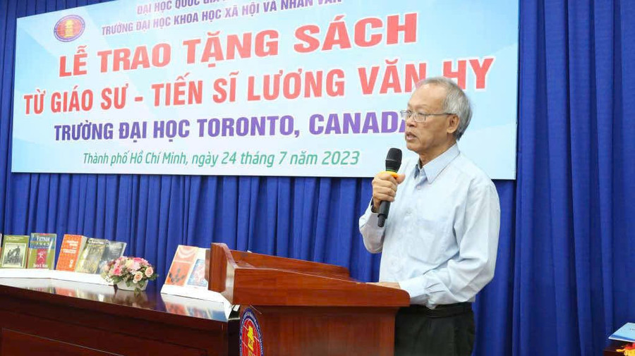 GS.TS Lương Văn Hy - Trường Đại học Toronto, Canada làm Giáo sư thỉnh giảng tại Đại học Quốc gia TPHCM. Ảnh: VNUHCM