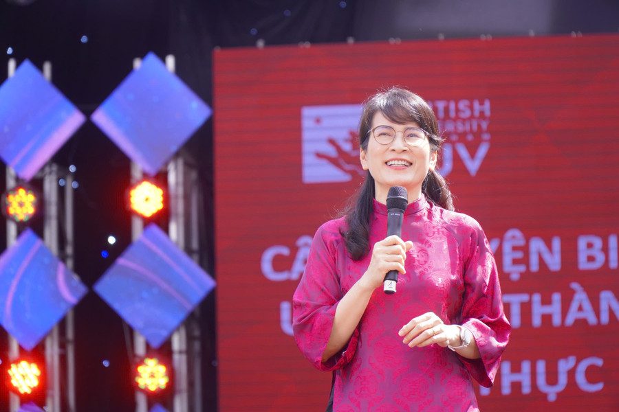 co-thu-anh.jpg?w=1130