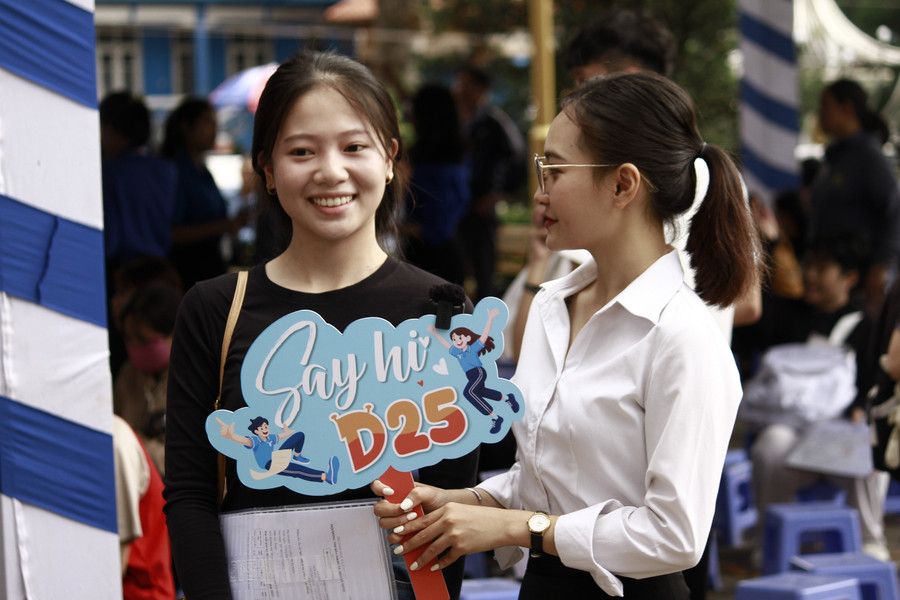 Từ nay đến 30/8, Trường Đại học Thủ Dầu Một sẽ đón tân sinh viên đến làm thủ tục nhập học. Ảnh: TDMU mg-4723.jpg