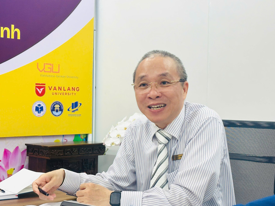 الأستاذ المشارك الدكتور نجوين تونغ فوك، كلية البناء، جامعة مدينة هوشي منه مفتوحة. thay-phuoc.jpg