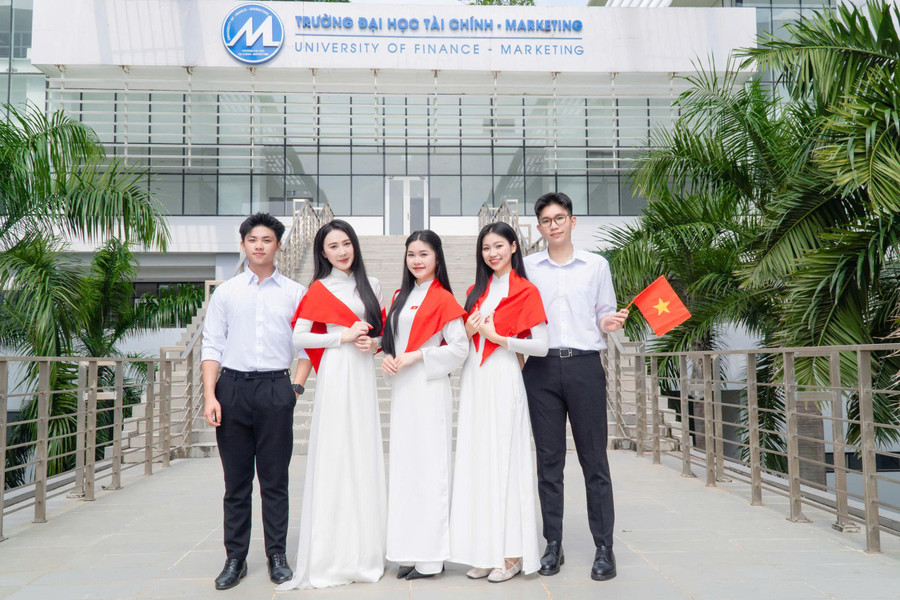 Sinh viên Trường Đại học Tài chính - Marketing. Ảnh: UFM