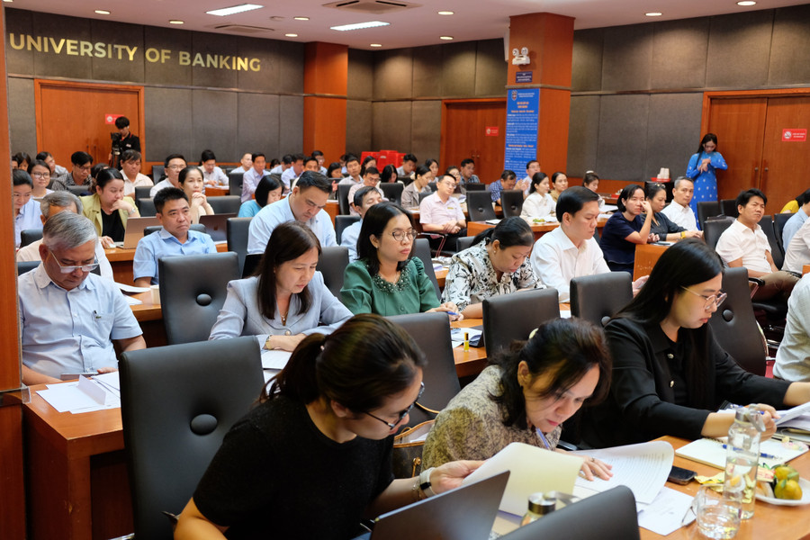 Đại biểu dự tọa đàm góp ý hoàn thiện dự thảo Luật sửa đổi, bổ sung một số điều của Luật Giáo dục và Luật Giáo dục đại học (sửa đổi). dscf0015.jpg