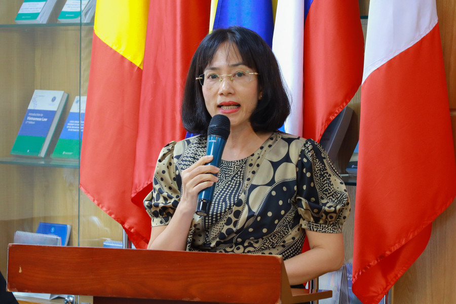 PGS. TS. Nguyễn Thị Phương Hoa - Trưởng Khoa Luật Hình sự, Trường Đại học Luật TPHCM bàn về những lưu ý khi chọn đề tài. 1.jpg