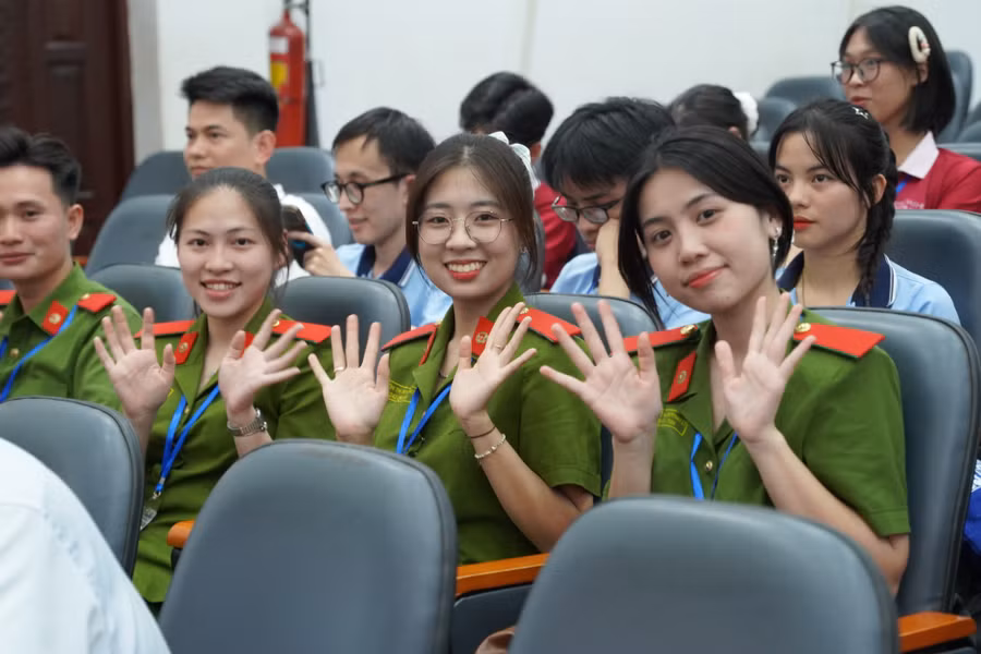 Hội thi Olympic Hoá học Sinh viên toàn quốc năm nay khai mạc tại Trường Đại học Bách khoa – Đại học Quốc gia TPHCM. Ảnh: HCMUT