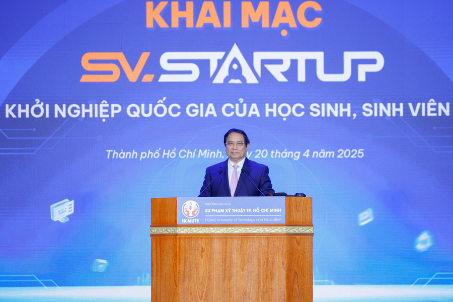 Thủ tướng Chính phủ Phạm Minh Chính phát biểu tại lễ khai mạc Ngày hội khởi nghiệp quốc gia của học sinh, sinh viên. Ảnh: VGP/Nhật Bắc