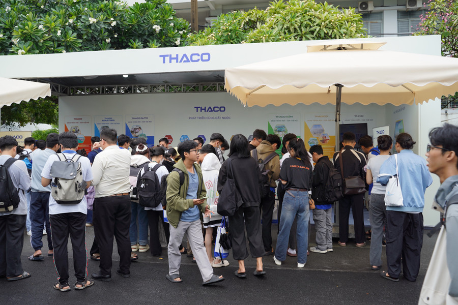 tba00906.jpg