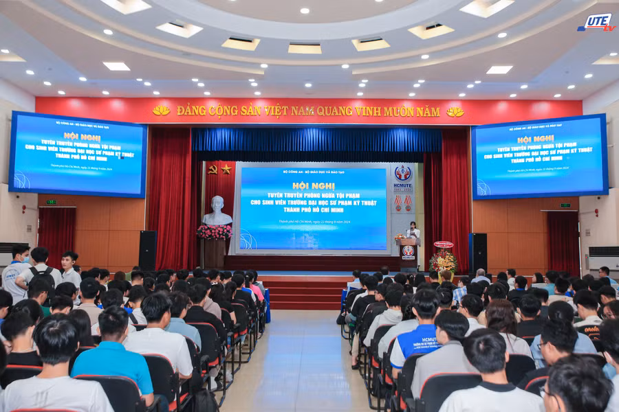 toan canh hoi nghi.jpg