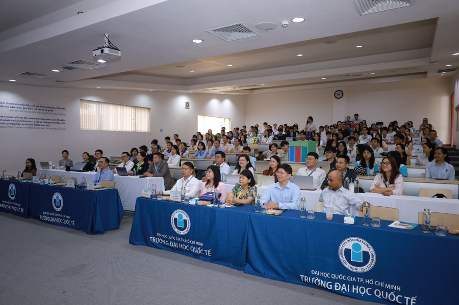 Chung kết cuộc thi do Trường Đại học Quốc tế (Đại học Quốc gia TPHCM) phối hợp cùng Sở GD&ĐT TPHCM tổ chức. cuoc-thi.jpg