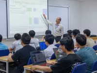 Một giờ học tại giảng đường Trường Đại học Công Thương TPHCM. Ảnh: NTCC