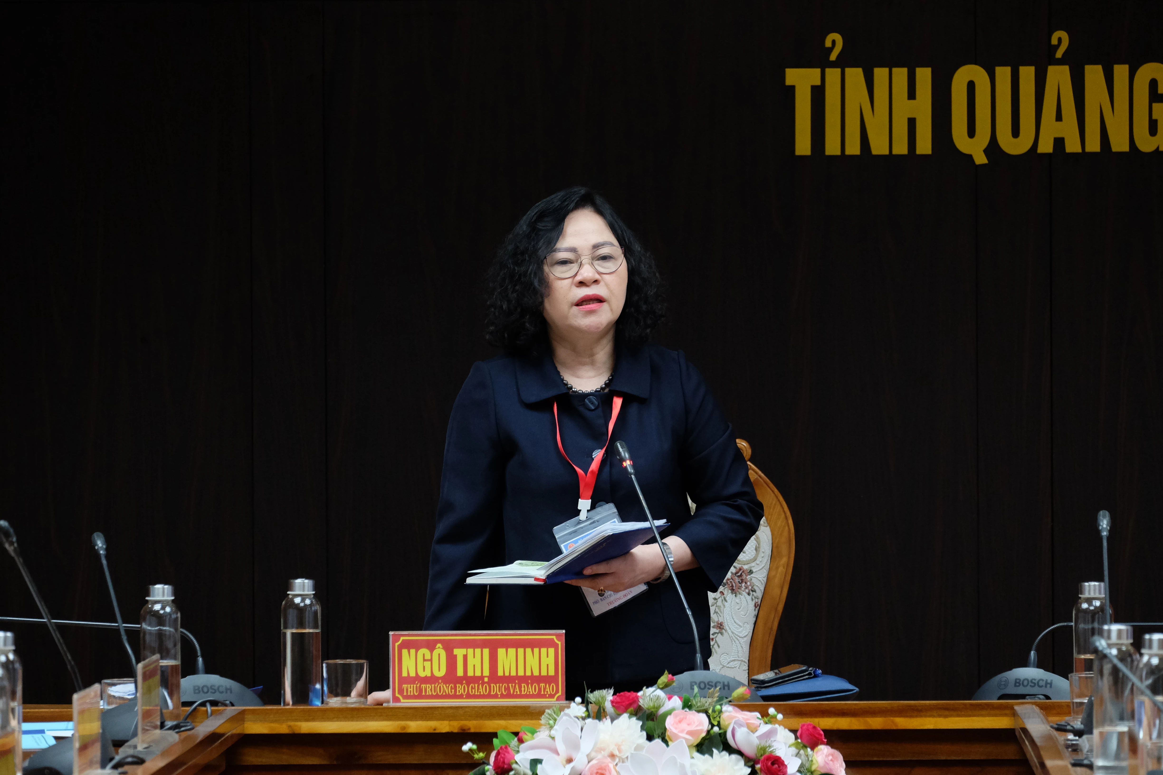 Thứ trưởng Ngô Thị Minh kết luận buổi làm việc. Ảnh: Hoàng Vinh.