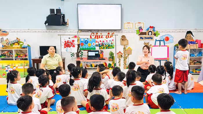 Trường Mầm non 19-4 có 13 cán bộ, giáo viên "lỡ" đợt xét thăng hạng chức danh nghề nghiệp viên chức giáo dục năm 2025.