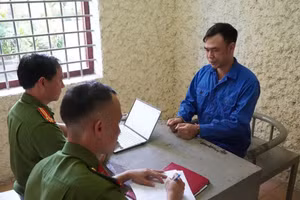 Nguyễn Mạnh Tuân bị khởi tố về tội "Lạm dụng tín nhiệm chiếm đoạt tài sản".