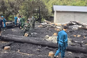 Hiện trường vụ cháy tại bản Pá Đởn, xã Lê Lợi.