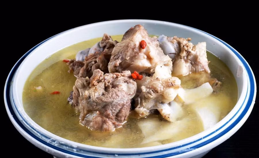 2-canh-thit-ham.jpg