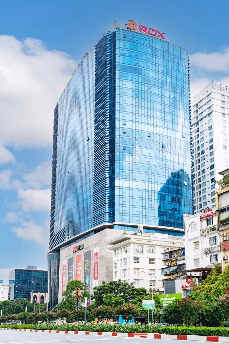 Từ một doanh nghiệp hoạt động trong lĩnh vực gia công, ROX Group đã vươn mình thành tập đoàn đa ngành