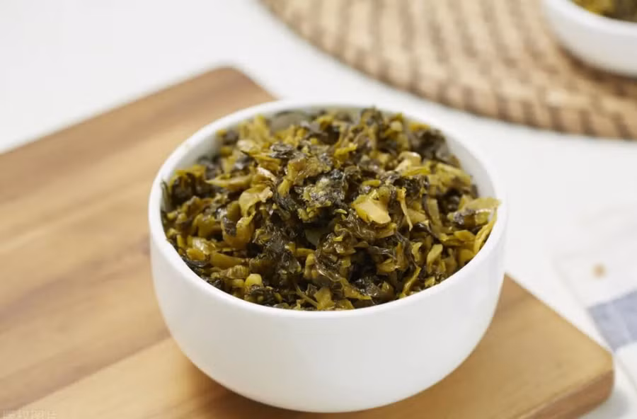 2-khi-an-dua-cai-chua.jpg