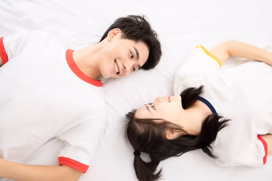 3. Hon nhan la mot moi quan he than mat.jpg