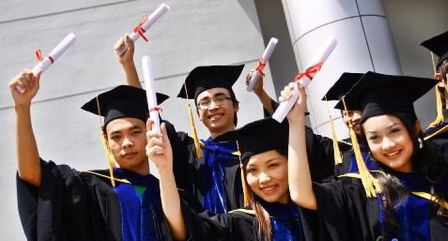 Tuyển sinh đi học theo diện học bổng Hiệp định tại Bungari năm 2026