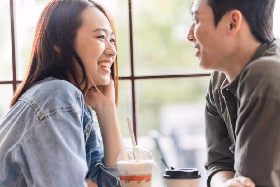 Con đường theo đuổi phụ nữ đầy gian nan và trắc trở. (Ảnh: ITN).