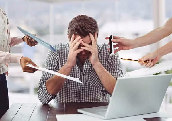 Suy nhược thần kinh do làm quá nhiều việc một lúc