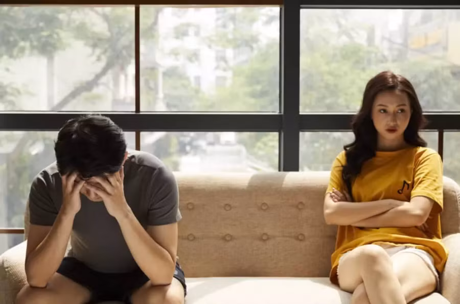 Với tình yêu, điều cấm kỵ nhất thực ra là mất đi lý trí. (Ảnh: ITN).