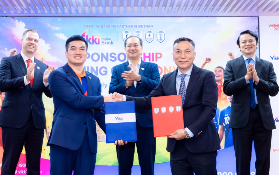 Vikki Digital Bank trở thành ngân hàng chính thức tại Việt Nam của ASEAN United FC.